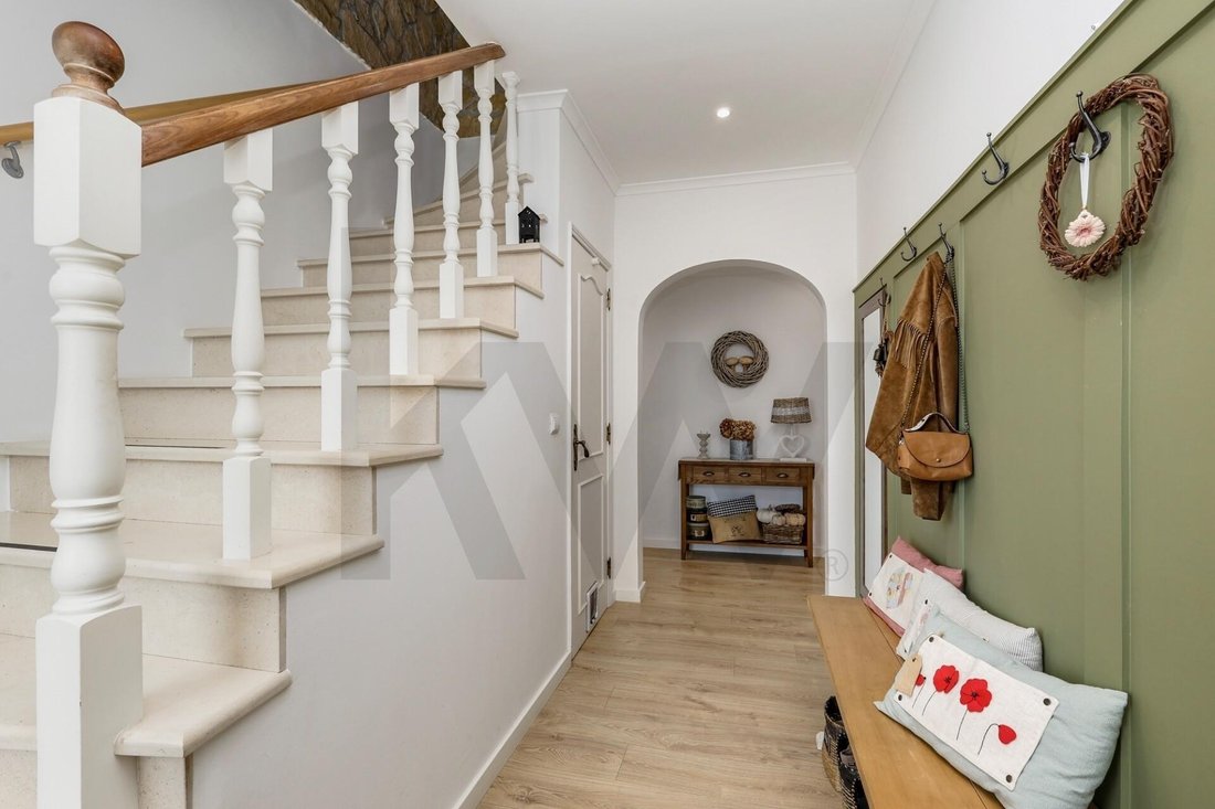 Townhouse in Sobral de Monte Agraco, Lisbon, Portugal 4 - 17937638