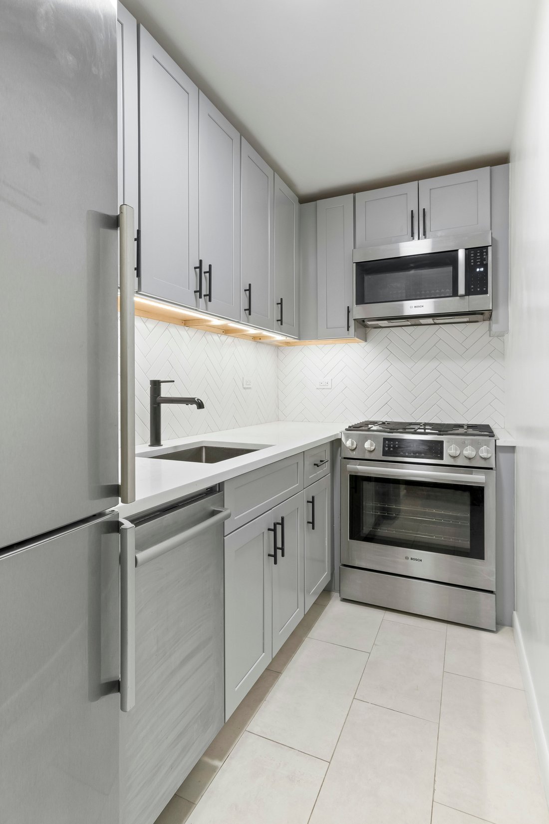 Co Op in New York, New York, United States 5 - 17862454