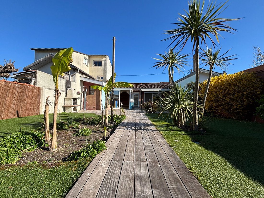 House in Le Lac-Bacalan, Bordeaux, France 1 - 17348288