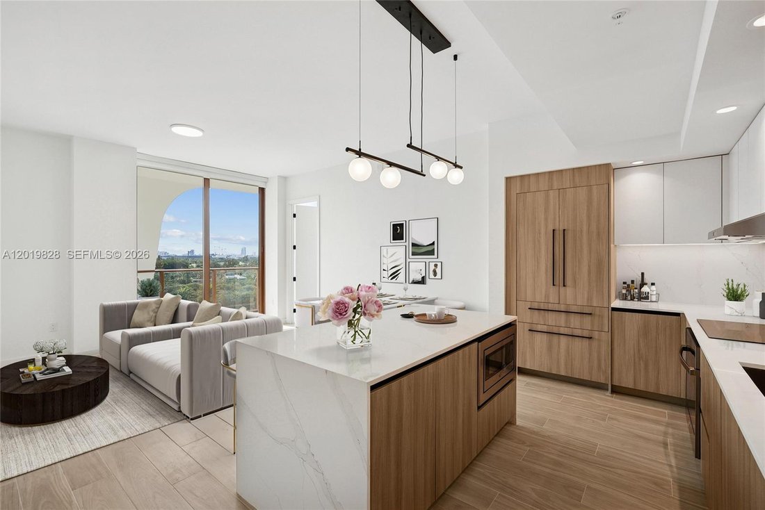 Miami Beach, Florida, United States 3 - 17939700