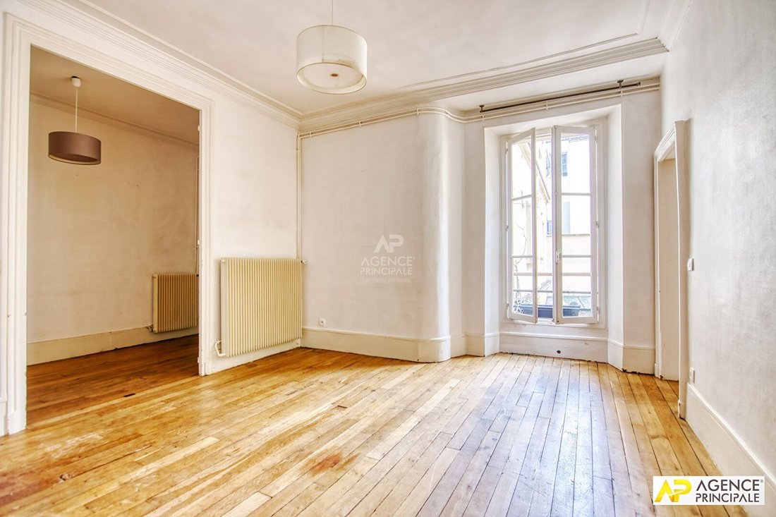Apartment in Notre Dame, Versailles, France 2 - 17939584