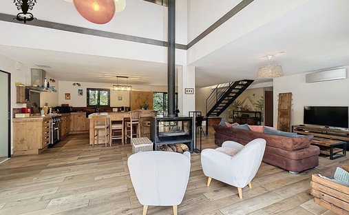 House in Bourg, Mimizan, France 1
