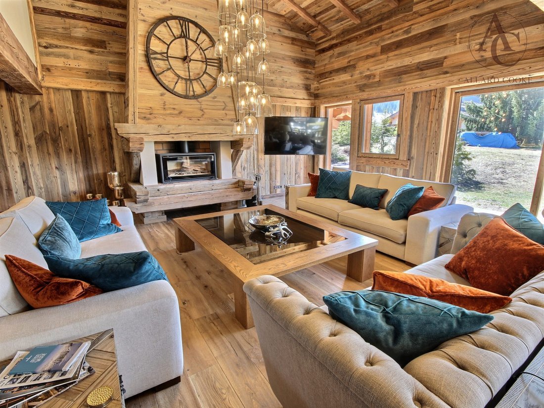Chalet in Megève, Auvergne-Rhône-Alpes, France 1 - 17936541