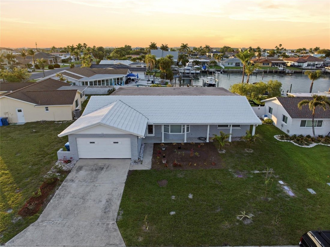 House in Treasure Island, Florida, United States 1 - 17925452