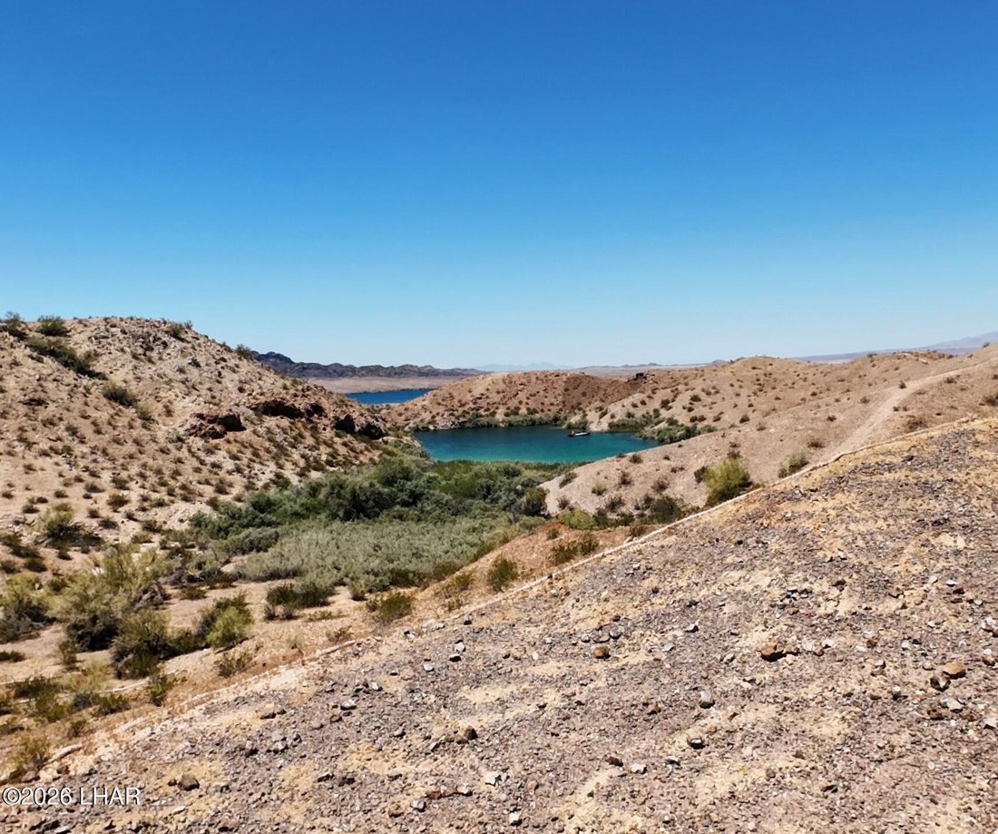 Land in Lake Havasu City, Arizona, United States 1 - 17938405