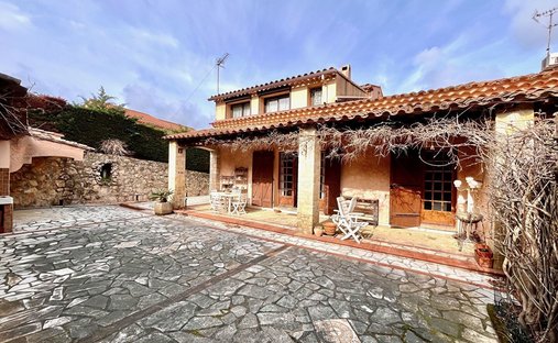 House in Nord, Sanary-sur-Mer, France 1