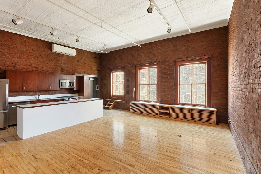 Co Op in New York, New York, United States 2 - 17875004