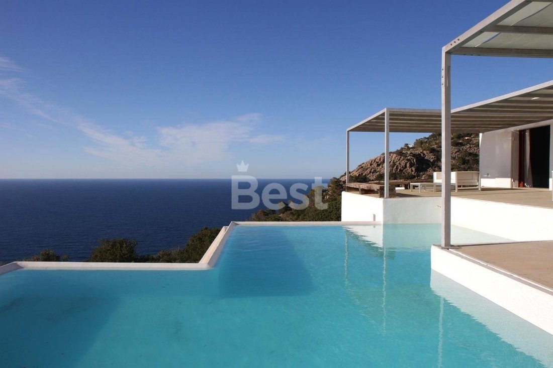 Villa in Sant Joan de Labritja, Balearic Islands, Spain 1 - 17936871