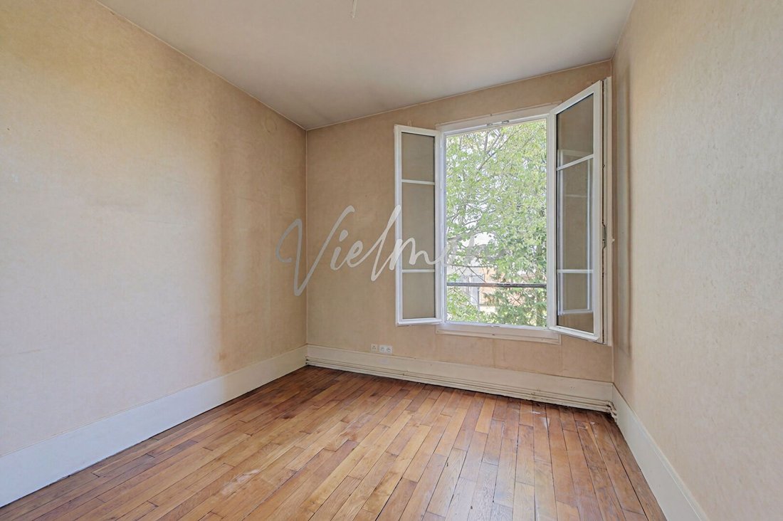 Apartment in Forêt, Saint-Germain-en-Laye, France 4 - 17697272