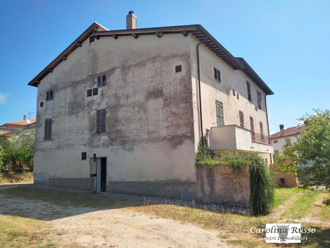Country House in Montefalco, Umbria, Italy 1 - 16623470
