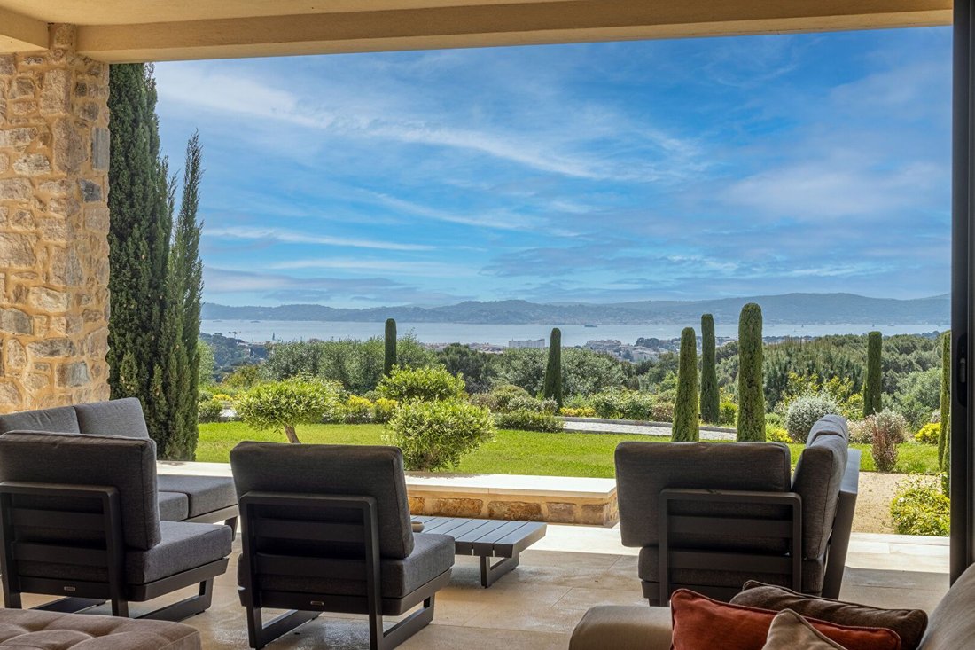 Villa in Nartelle-Noyer-Bellevue-bd des Sardinaux, Sainte-Maxime, France 2 - 16012846