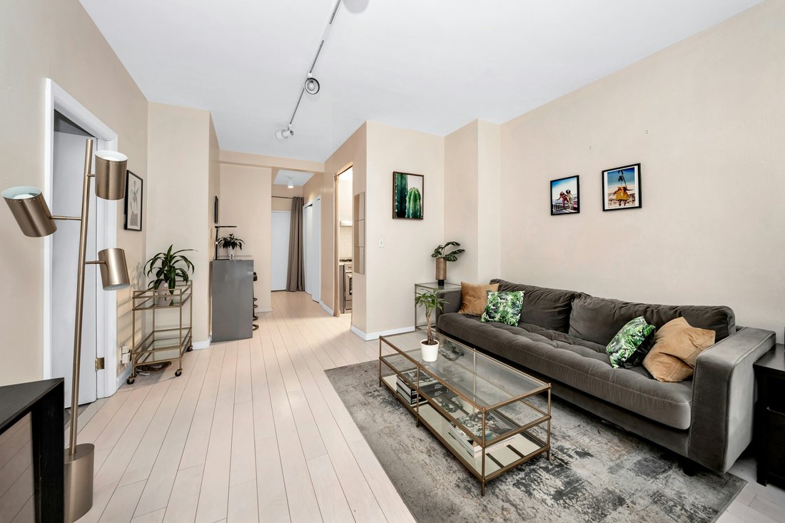 Condo in New York, New York, United States 4 - 17473807