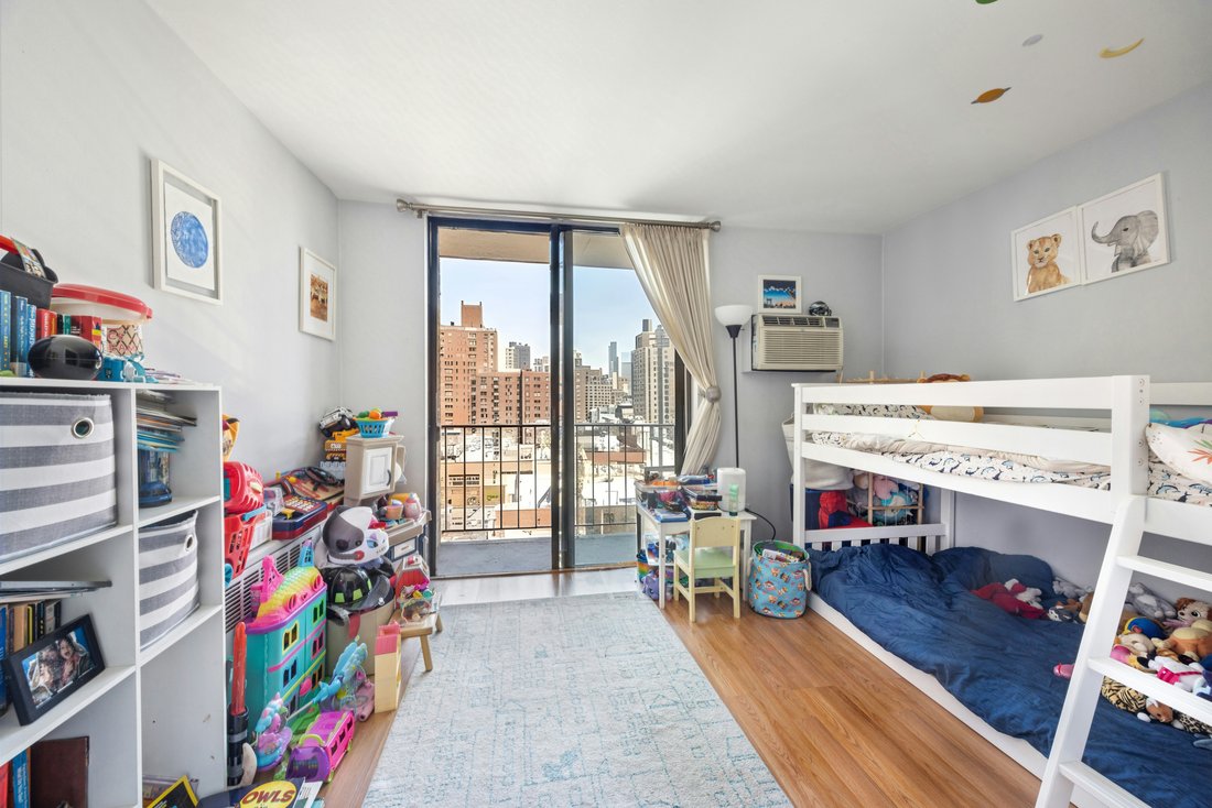 Co Op in New York, New York, United States 4 - 17727560