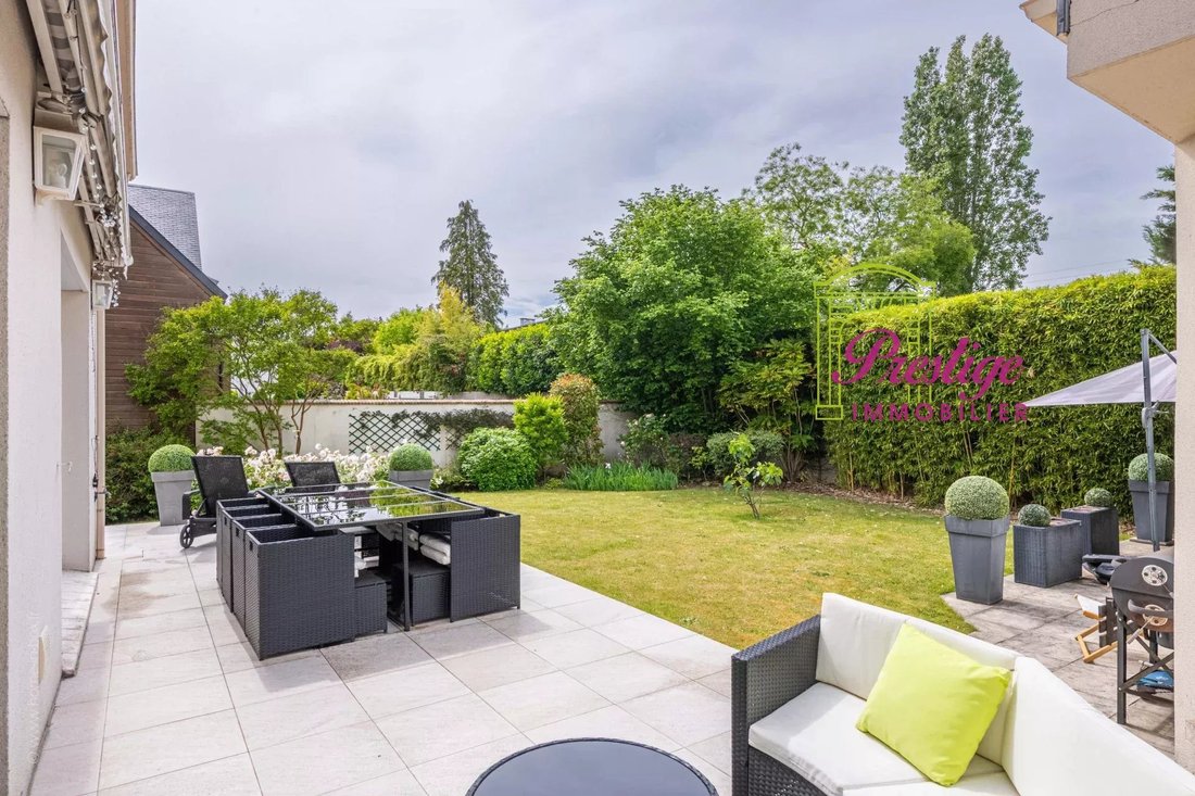 House in Les Cotes, Maisons-Laffitte, France 3 - 17939367