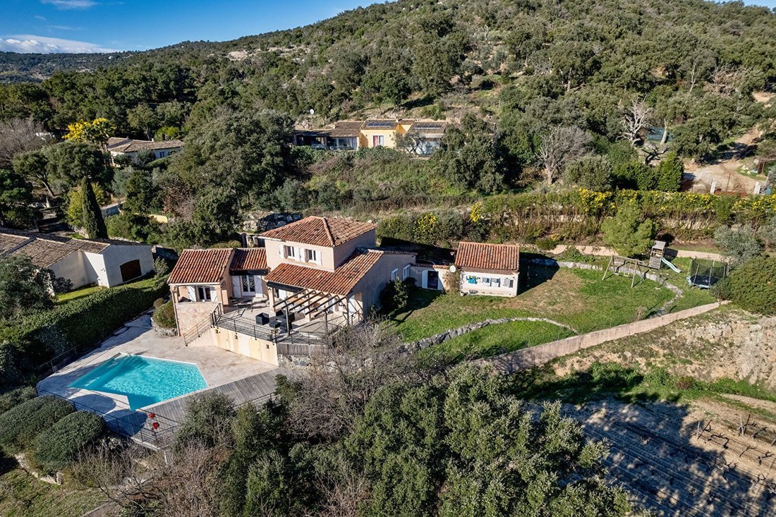 Villa in Le Plan-de-la-Tour, Provence-Alpes-Côte d'Azur, France 2 - 16623505