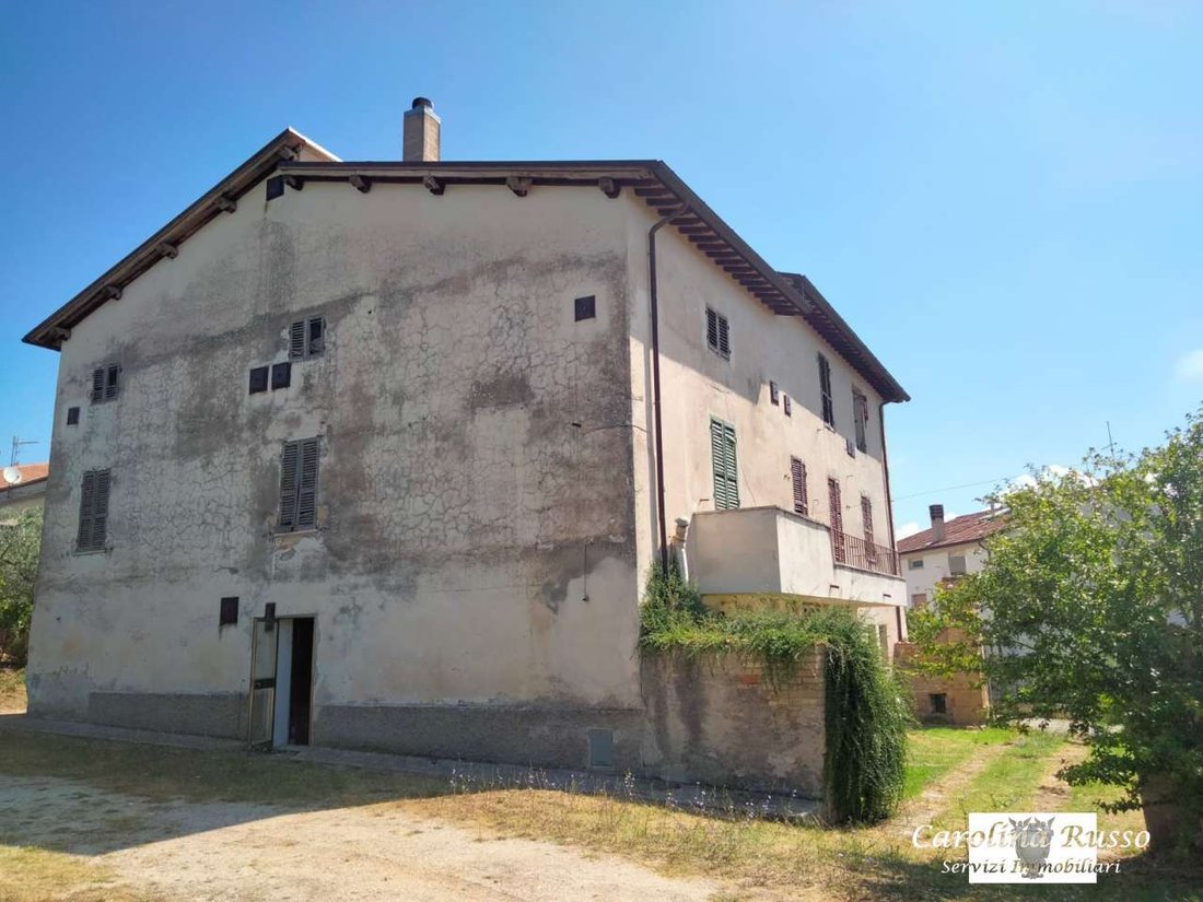 Country House in Montefalco, Umbria, Italy 3 - 16623470