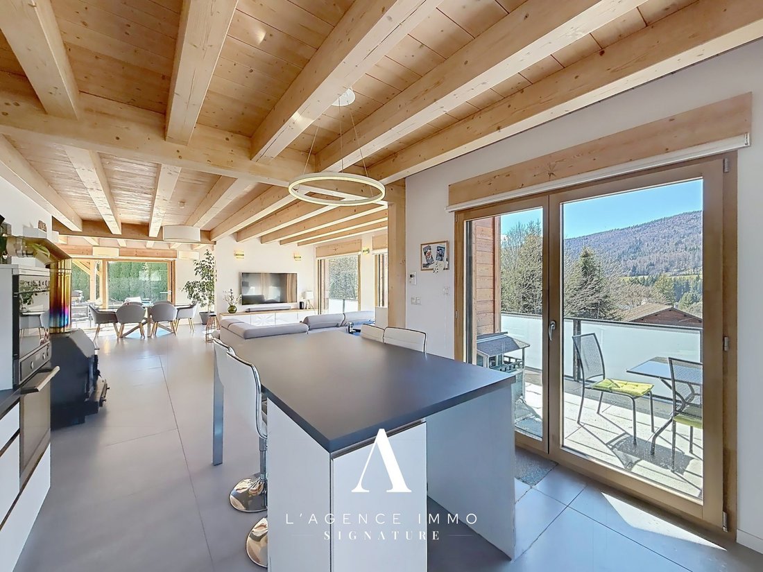 Chalet in Mijoux, Auvergne-Rhône-Alpes, France 5 - 17941918