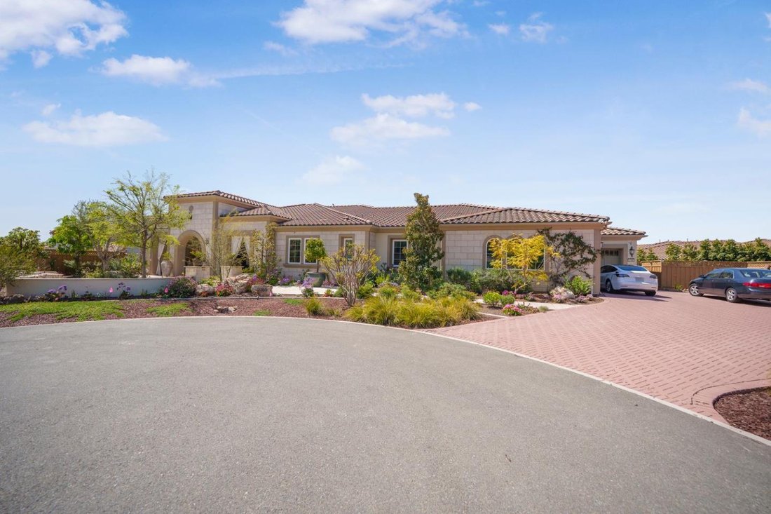 House in Morgan Hill, California, United States 2 - 17932871