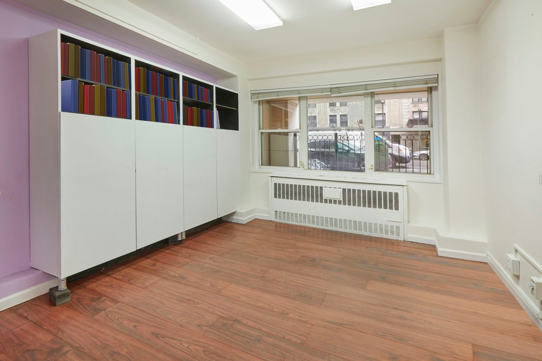 Co Op in New York, New York, United States 3 - 17720568
