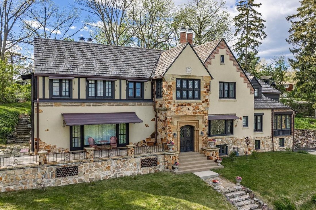 House in Baraboo, Wisconsin, United States 3 - 17928143