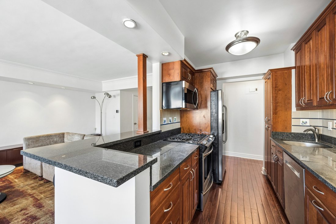 Co Op in New York, New York, United States 5 - 17488012