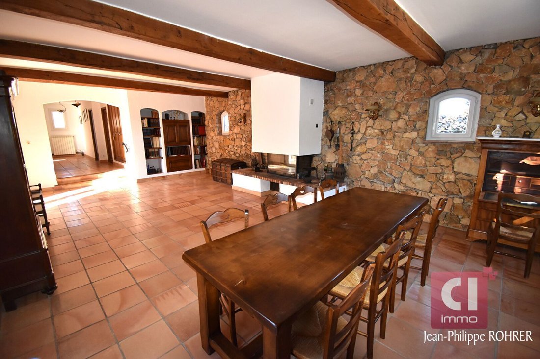 House in Besse-sur-Issole, Provence-Alpes-Côte d'Azur, France 4 - 16654645