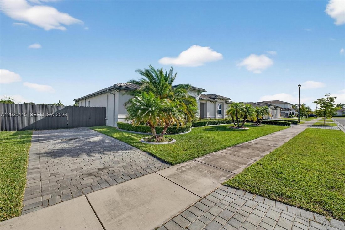 House in Homestead, Florida, United States 3 - 17943662