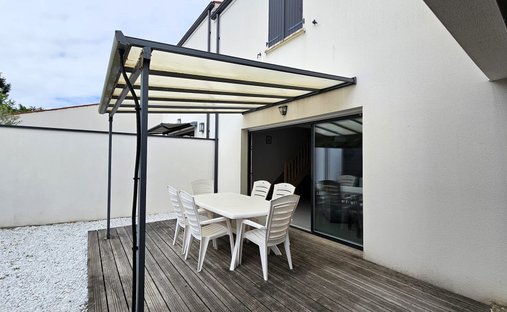 House in Saint-Georges-de-Didonne, Nouvelle-Aquitaine, France 1