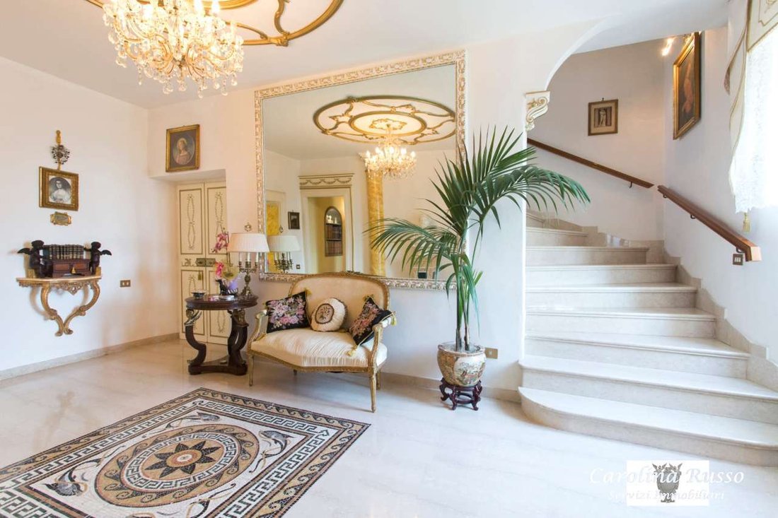 Villa in Trevi, Umbria, Italy 1 - 16623340
