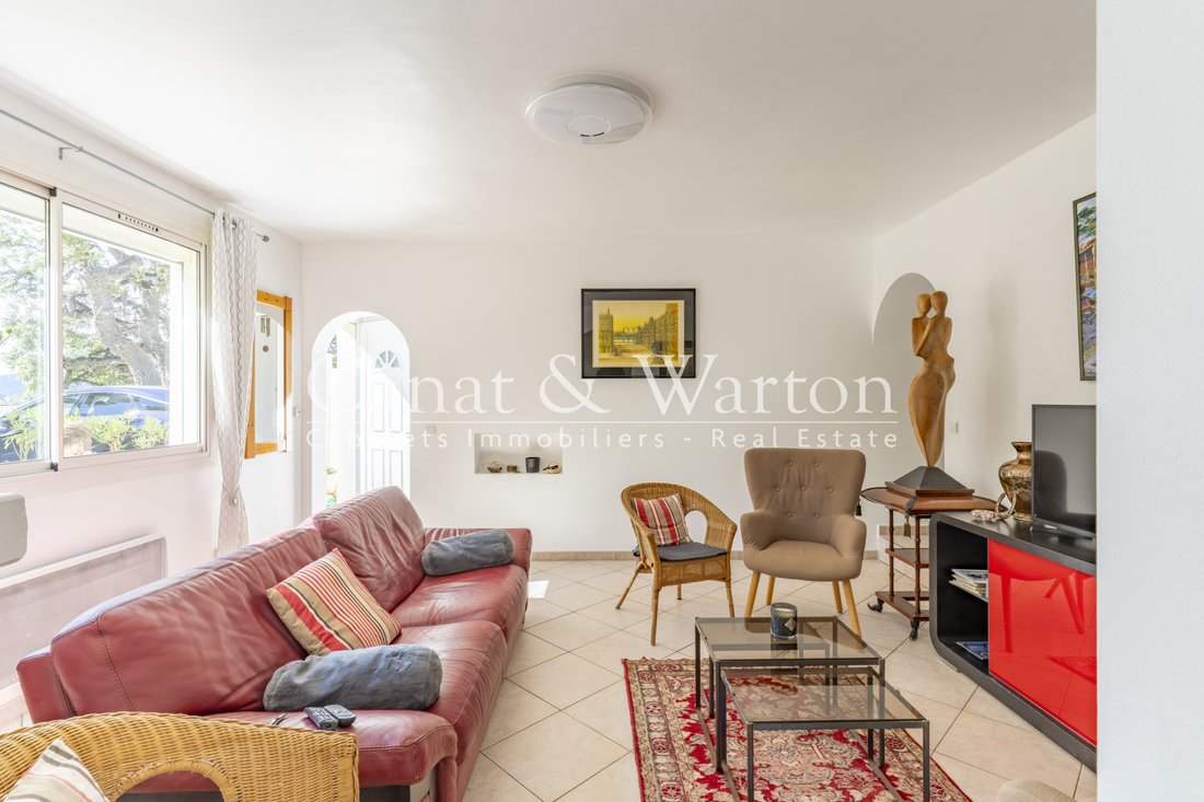 Villa in Rayol-Canadel-sur-Mer, Provence-Alpes-Côte d'Azur, France 5 - 17438770