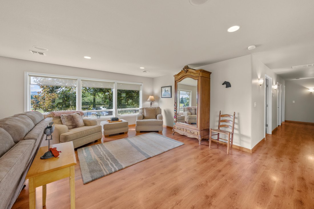 House in Winston, Oregon, United States 5 - 17945477