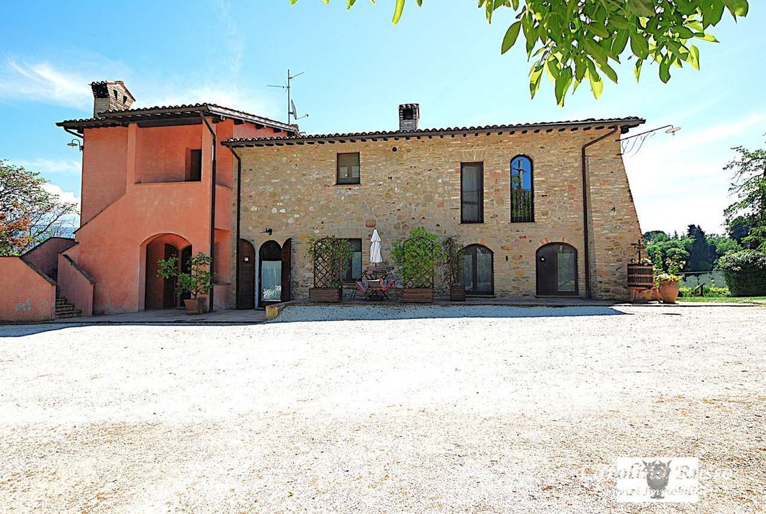 Country House in Castel Ritaldi, Umbria, Italy 4 - 17843835