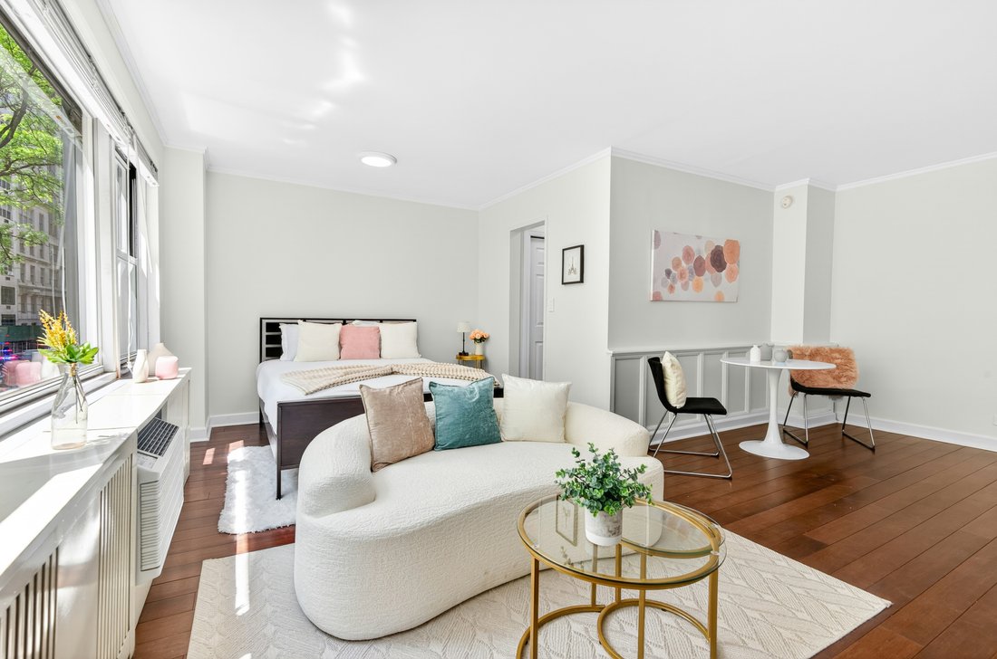 Co Op in New York, New York, United States 3 - 17910031