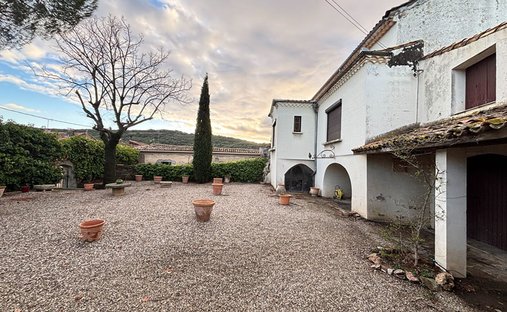 House in Cabrerolles, Occitania, France 1