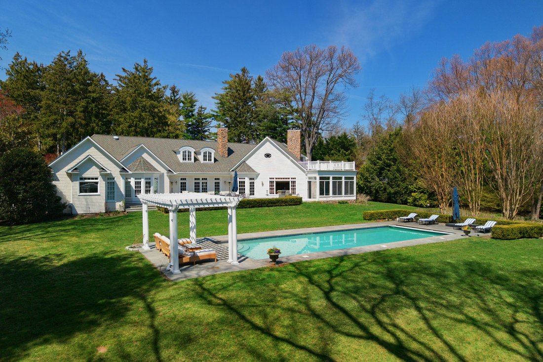 Townhouse in Elmont, New York, United States 5 - 17916971