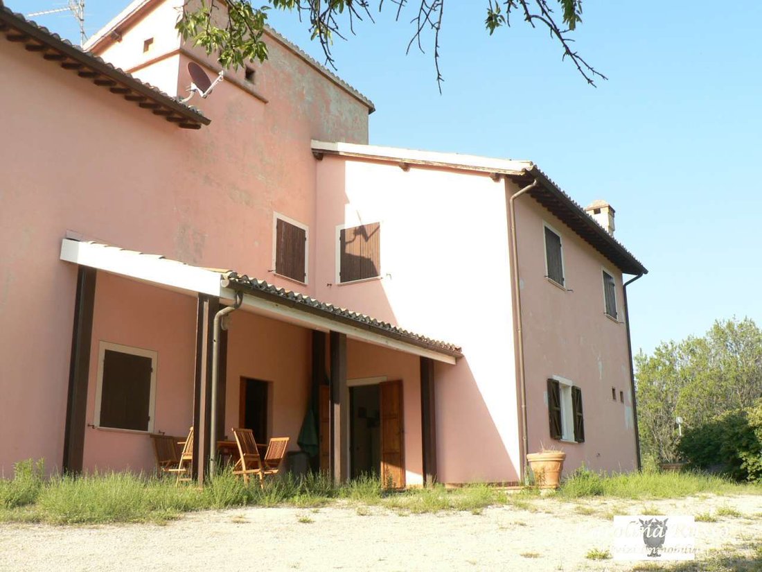 Villa in Spoleto, Umbria, Italy 4 - 16623818