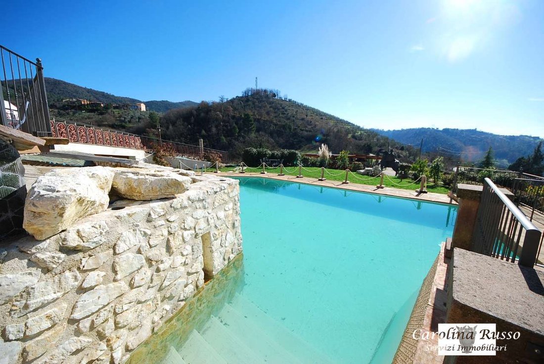 Country House in Spoleto, Umbria, Italy 3 - 16622913