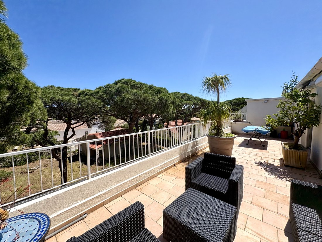 Apartment in Hyeres, Provence-Alpes-Côte d'Azur, France 2 - 17929743