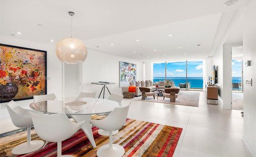 Condo in Bal Harbour, Florida, United States 1