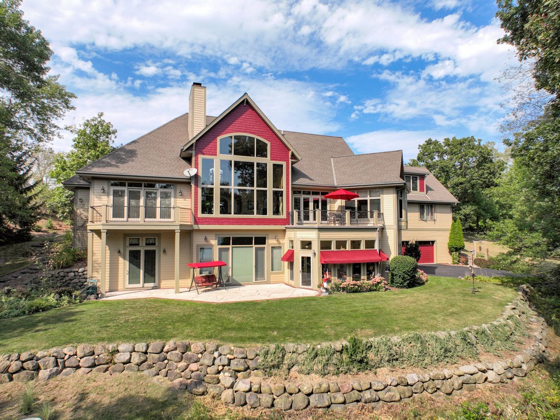 House in East Troy, Wisconsin, United States 4 - 17943940