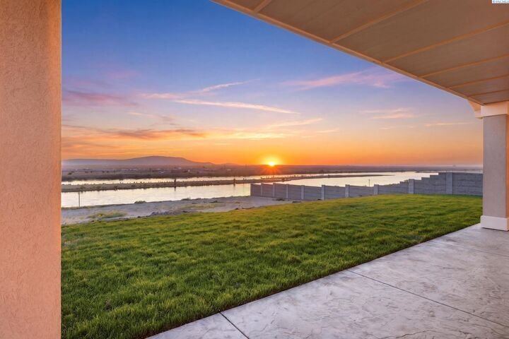 House in Pasco, Washington, United States 4 - 17936412