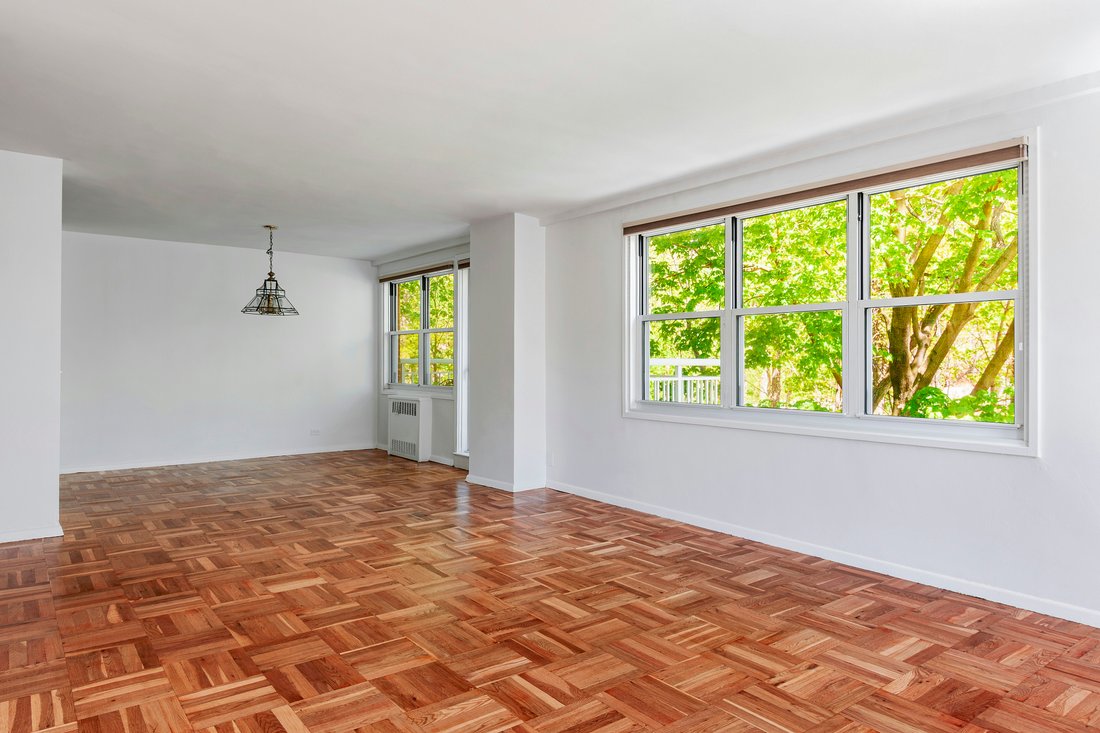 Co Op in New York, New York, United States 2 - 17737657