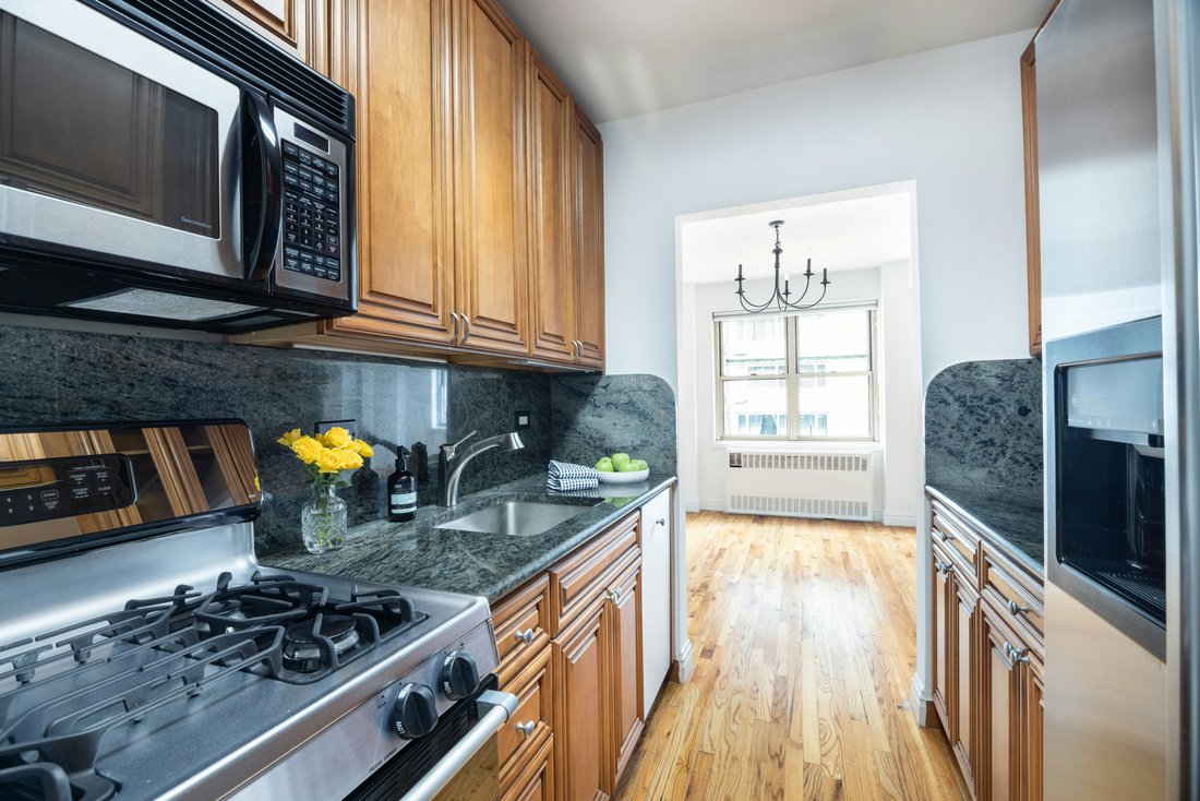 Co Op in New York, New York, United States 5 - 17799209