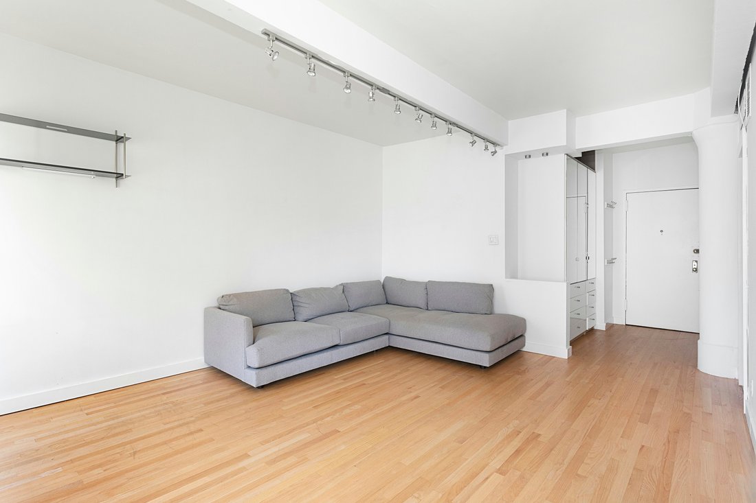 House in New York, New York, United States 3 - 16747754