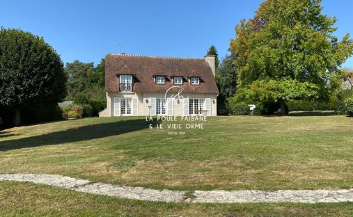 House in Gambais, Ile-de-France, France 1