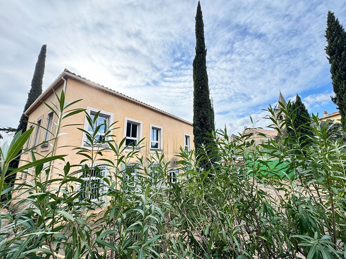 House in Nézignan-l'Évêque, Occitania, France 1 - 16497331