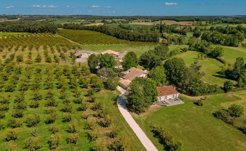 House in Beaumont-du-Perigord, Beaumontois en Périgord, France 1