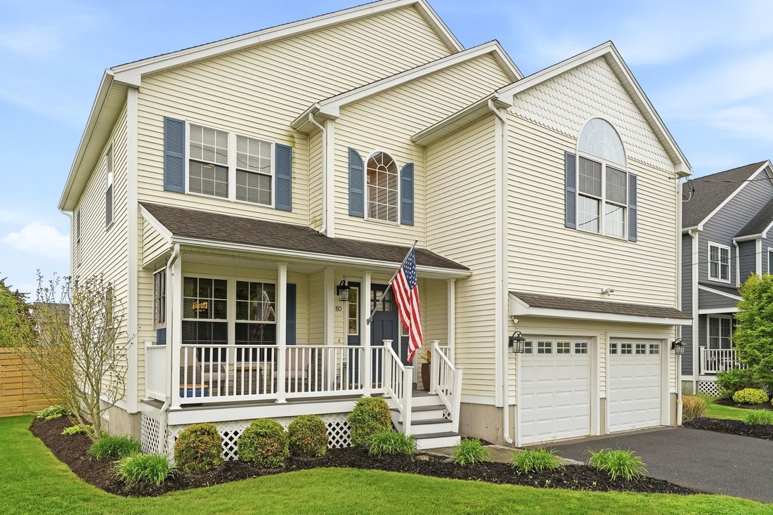 House in Stratford, Connecticut, United States 2 - 17930580