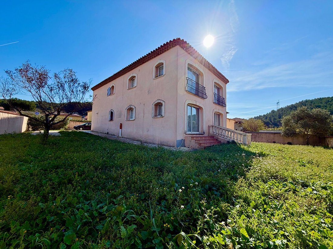 House in Le Rove, Provence-Alpes-Côte d'Azur, France 1 - 17337240