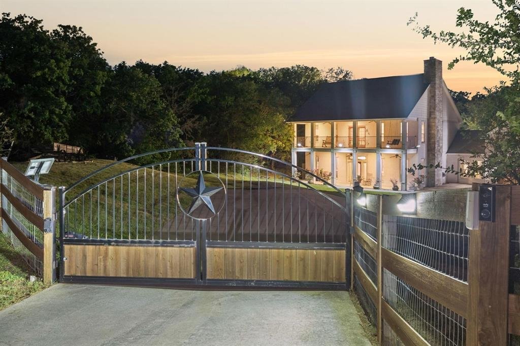House in Oak Point, Texas, United States 1 - 17939089